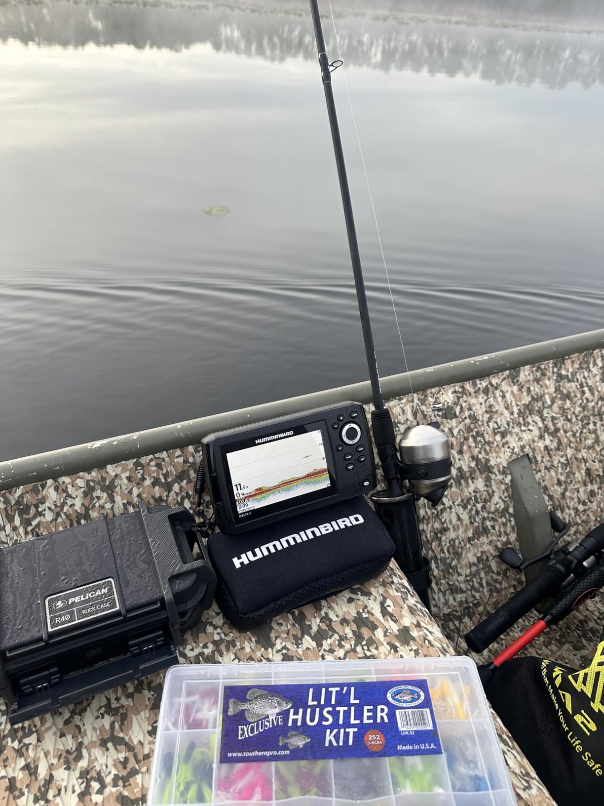 Humminbird 411660-1 Helix 5 Chirp GPS G3 Fish Finder with MEGA Side Imaging customer photo 2