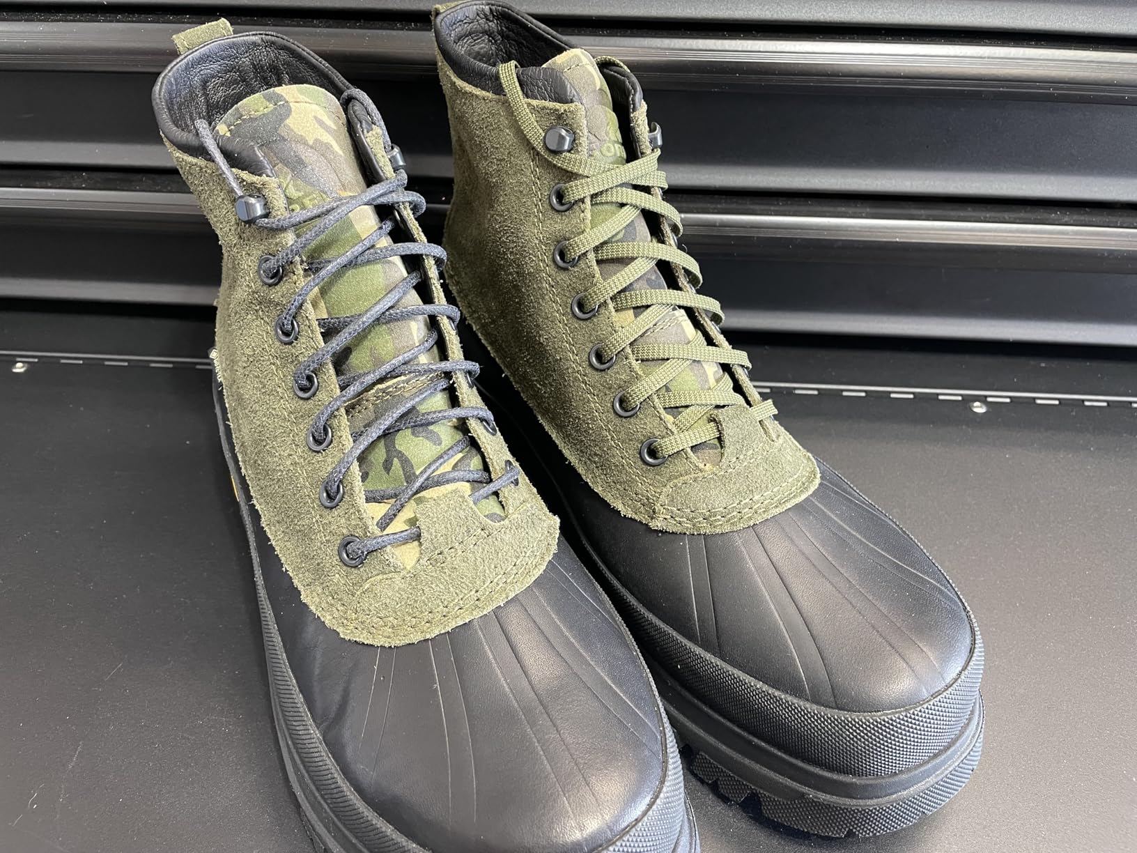 Benchmark Waxed 100% Kevlar Boot Laces - Made in USA - Heavy Duty Shoe Laces for Work or Hiking - 45