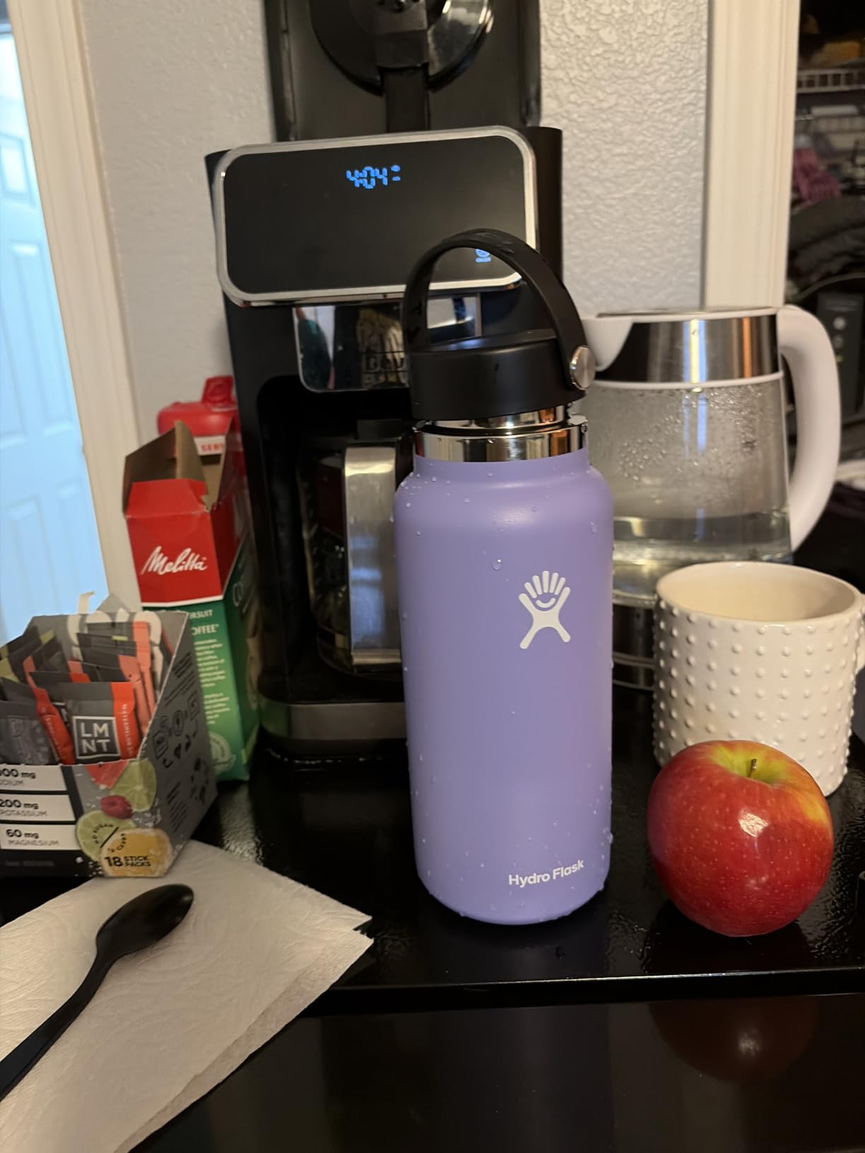 Hydro Flask Water Bottle - Insulated Stainless Steel - Wide Mouth Flex Lid, Non Spill, Leakproof and Refillable in 32 Oz Indigo Blue customer photo 1