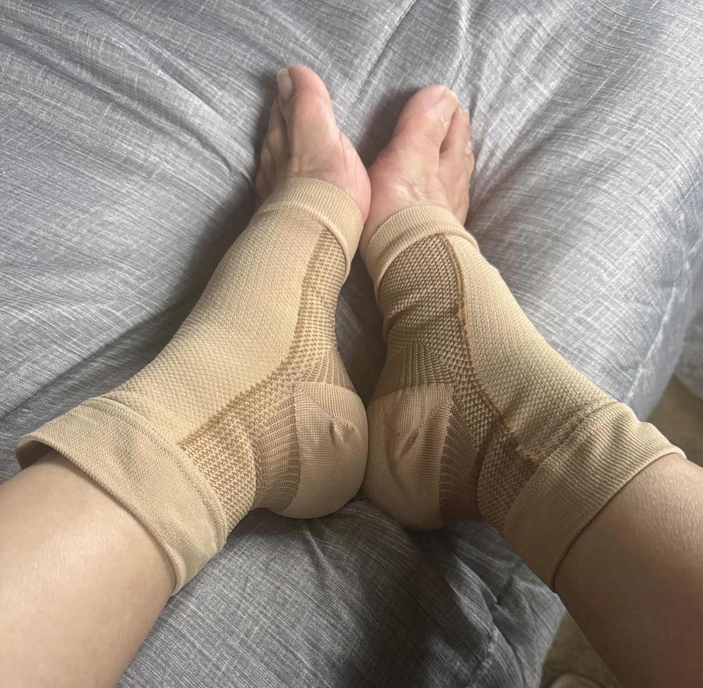 PhysFlex Ankle Brace Socks - Ankle Compression Sleeve - Foot Brace for Women & Men - Tendonitis & Arthritis Ankle Support Sports Running, Plantar Fasciitis Relief & Stabilizing Ankle Wrap customer photo 2
