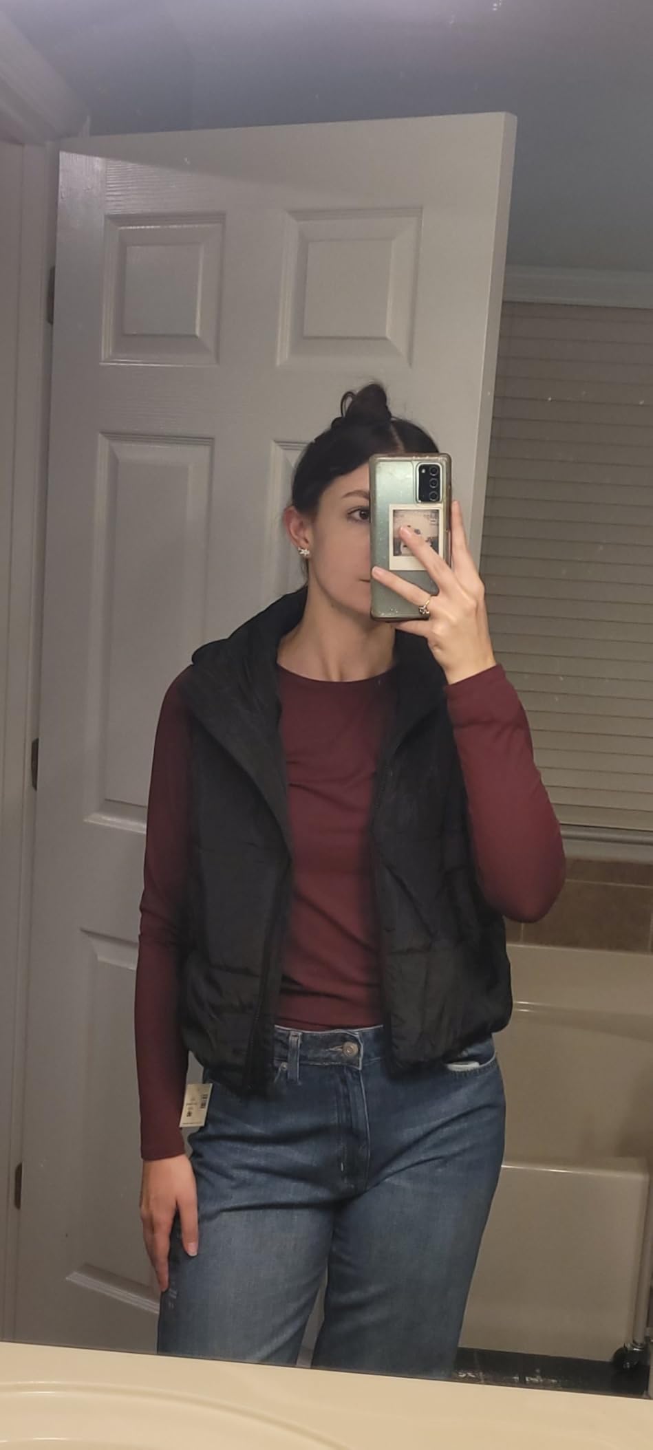 AUTOMET Womens Puffer Vest Cropped Lightweight Fall Winter Outerwear | Lightweight Down Vest customer photo 2