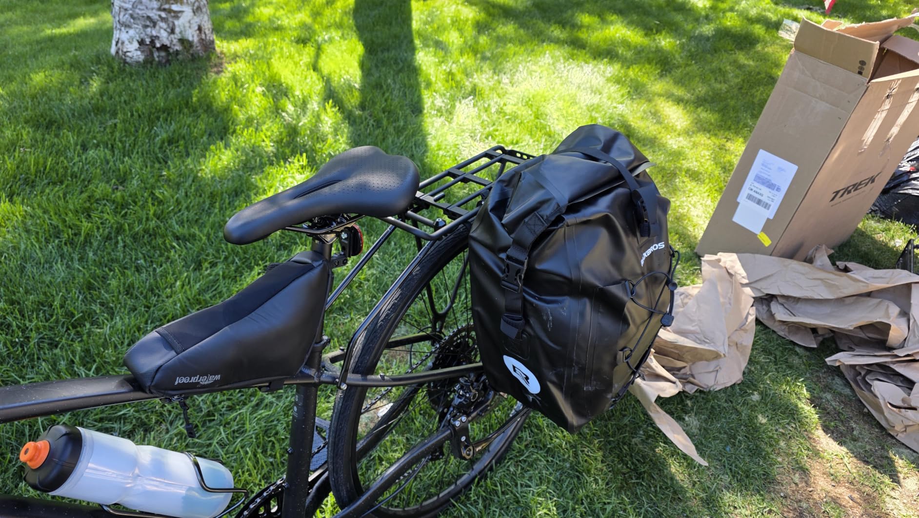 ROCKBROS Bike Panniers Waterproof Max 30L Capacity Cycling Traveling 1 Pack | Quick Release Mount,Reflective Safety,PVC Material,Fits Most Rear Racks customer photo 1