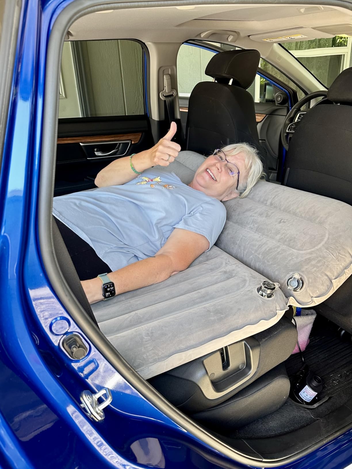 KMZ SUV Air Mattress Double-Sided Flocking Bed with Pump & 2 Pillows Beige | Thickened Inflatable Camping Bed for SUV Trunk & Rear Seat, Coffee & Beige Color, Ideal for Travel & Camping customer photo 2