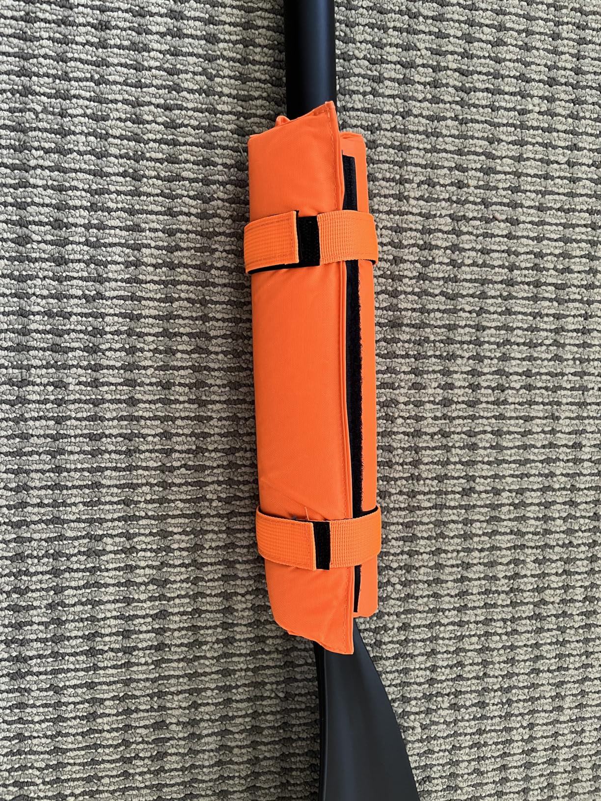 Deekin 2/4 Pack Paddle Float for Flotation Kayak Canoe Surf Paddleboarding Gifts - Prevent Paddle Sinking in Water customer photo 2