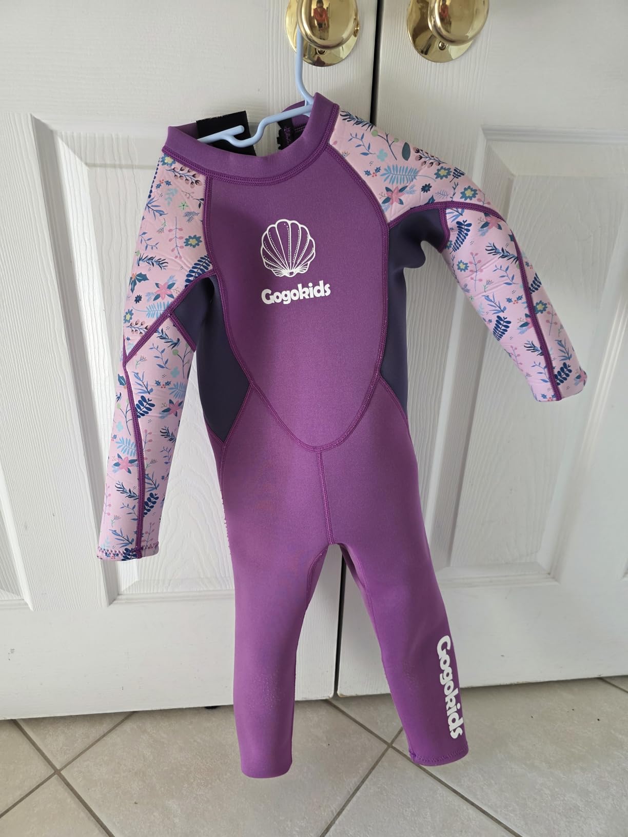 Gogokids Kids Wetsuit Long Sleeve 2.5mm - Boys Girls Neoprene Swimming Wetsuit with UV Protection 50+ & Back Zipper, Warm Full Wetsuit for Swimming Surfing Beach, Ages 2-10 Boys Girls customer photo 1