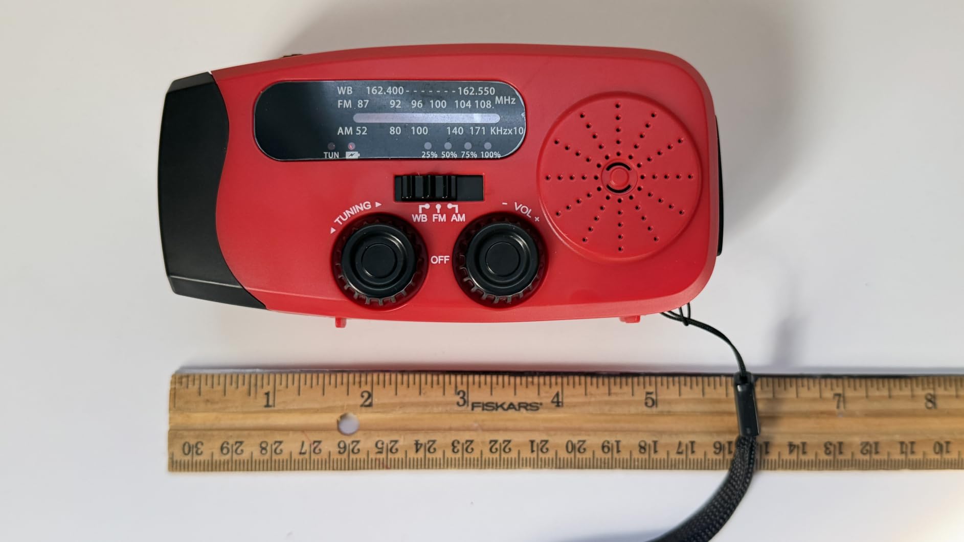 Emgykit Hand Crank Radio with AM/FM/NOAA Weather Band, for Emergencies | 3 LED Flashlights, SOS Function, Solar Powered, Hand Cranked, 2000mAh/7400mWh Charger, for Power Outage - Red customer photo 1