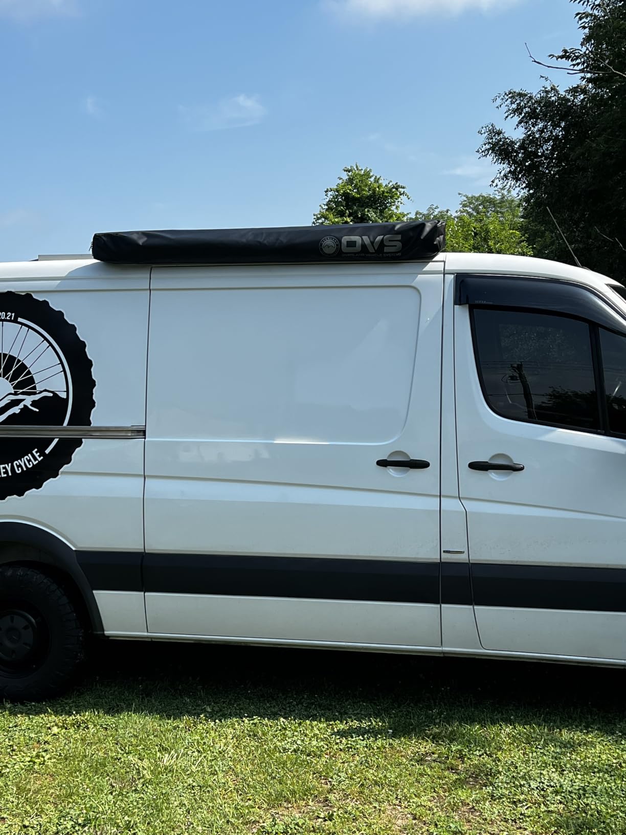 Overland Vehicle Systems 19609917 HD Nomadic 180 LTE Awning Universal | 59 Sq Ft of Coverage | Dark Gray Fabric with Black Travel Cover Included | Twist and Lock Technology | Heat-Sealed Seams customer photo 1