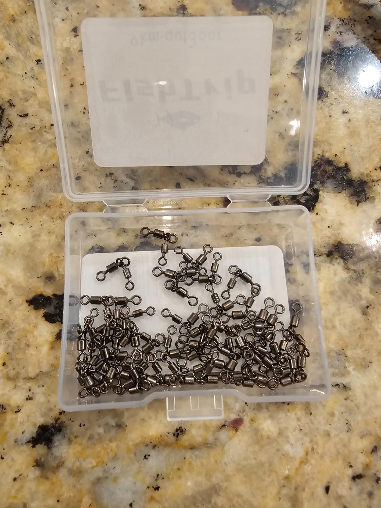 FishTrip 25/50Pcs 3 Way Fishing Swivels Tackle for Fishing Rigs 7LB-209LB | Corrosion Resistant, Heavy Duty Rig Connector, 3-Way T-Turn Barrel Swivel for Fresh/ Saltwater Bottom & Dropper Rigs customer photo 1