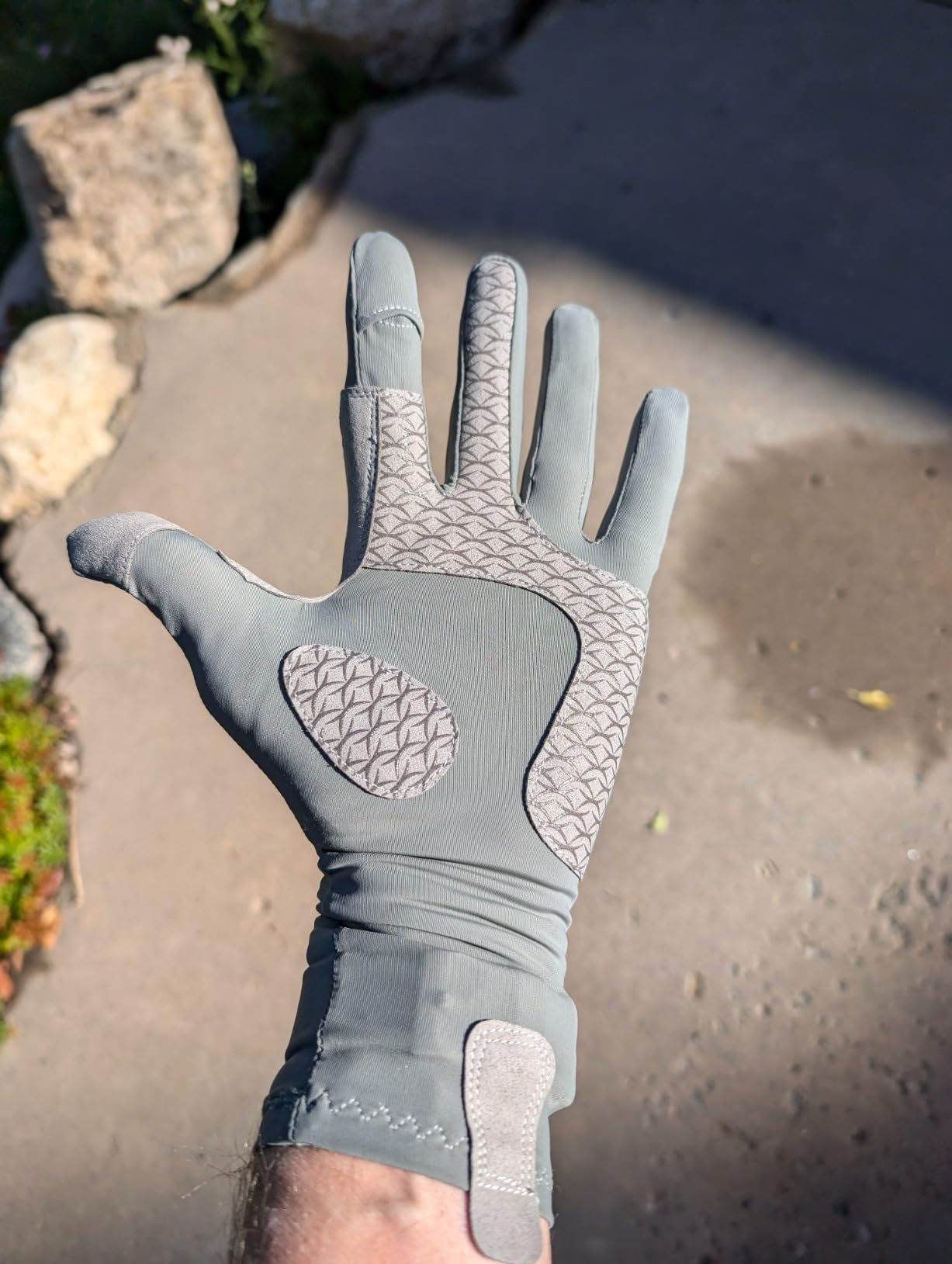 KastKing Sol Armis Pro Full Finger UPF50+ Fishing Gloves Men Women | Quick-Dry, Cooling, Lightweight & Breathable, Full Finger Sun Protection Gloves Men Women customer photo 1