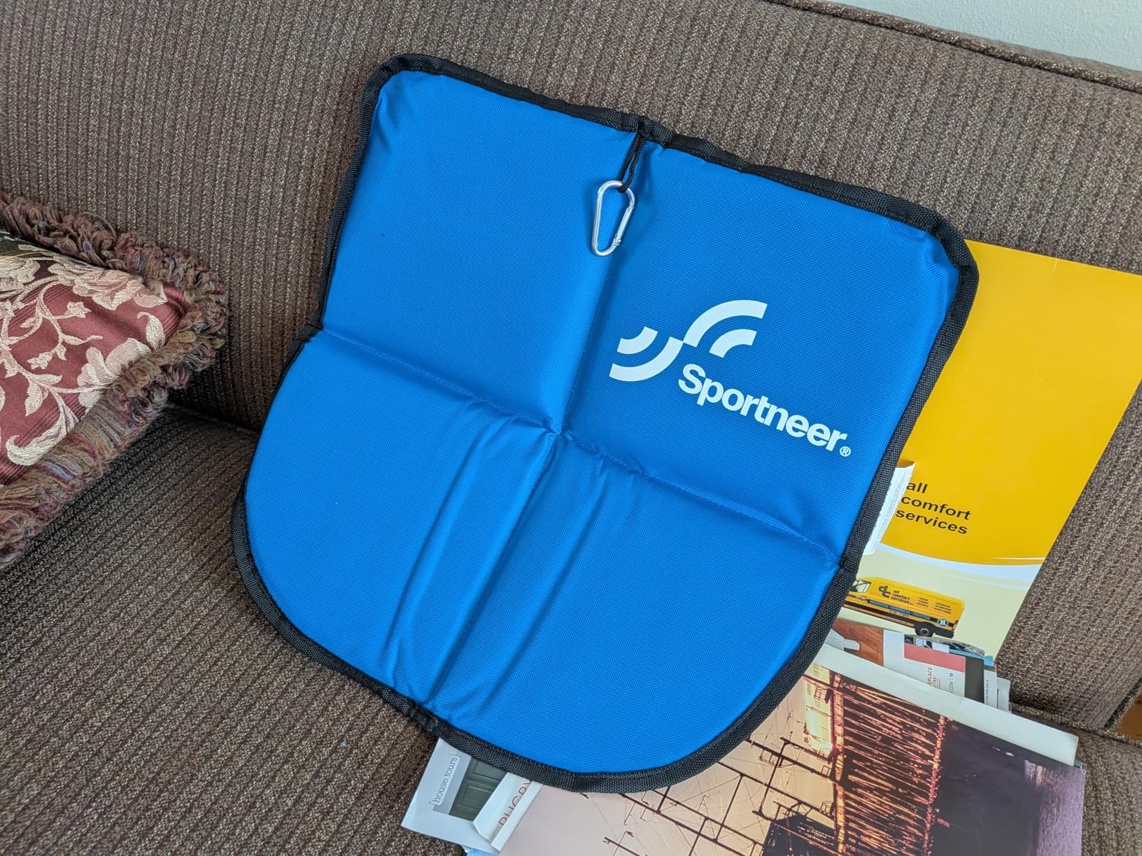 Sportneer Sitting Pad, 0.13lbs Lightweight Waterproof Folding Seat Pad for Backpacking, 15.75'' x 15.75'' Portable Camping Seat Mat customer photo 2