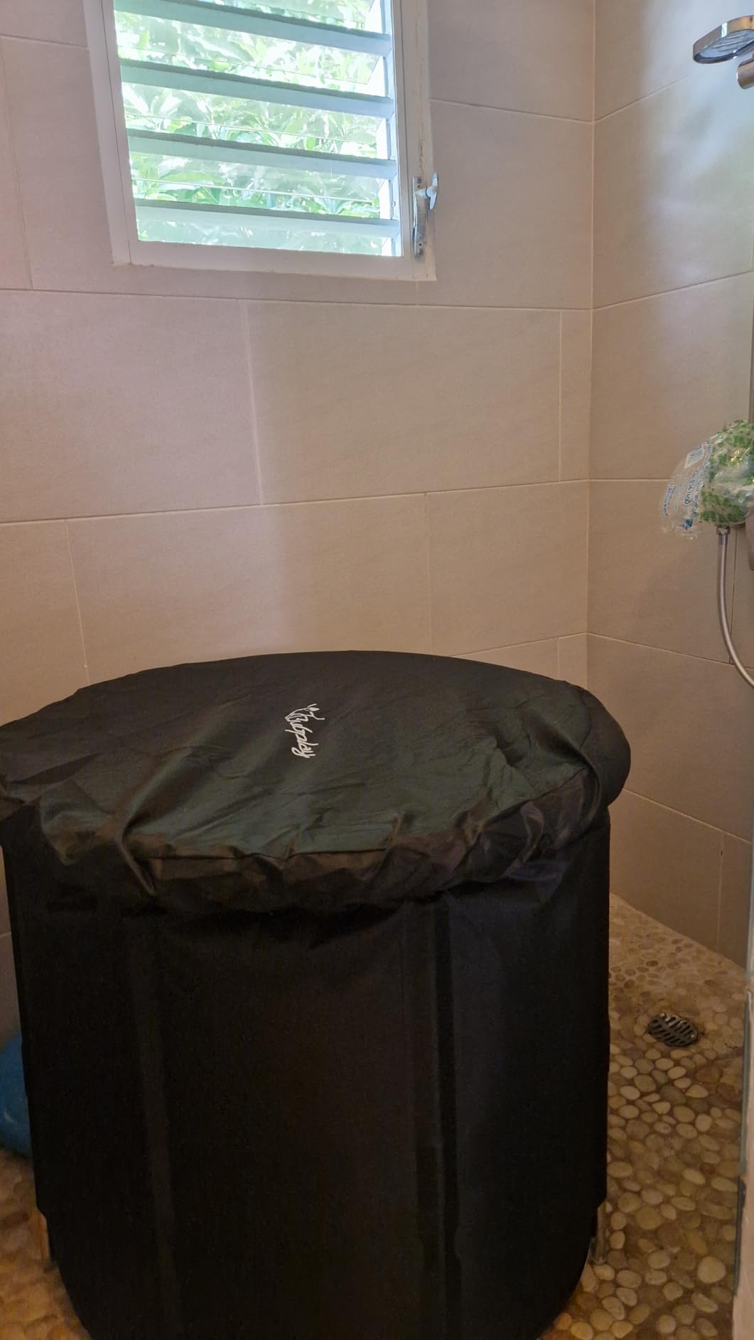 Bubplay Ice Bath Cold Plunge Tub with Cover for Indoor Outdoor for Recovery, Cold Water Therapy, Athletes & Adults -105 Gallons, Black, XL customer photo 1