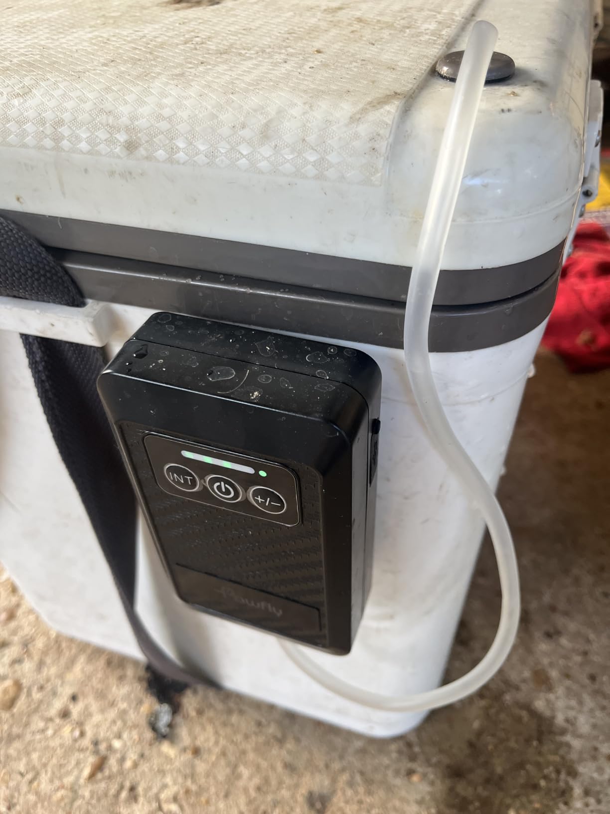 Pawfly Ultra Quiet Live Bait Aerator USB Rechargeable Battery Air Pump for 5-100 Gallon Bait Bucket Portable Battery Powered Oxygen Pump customer photo 2