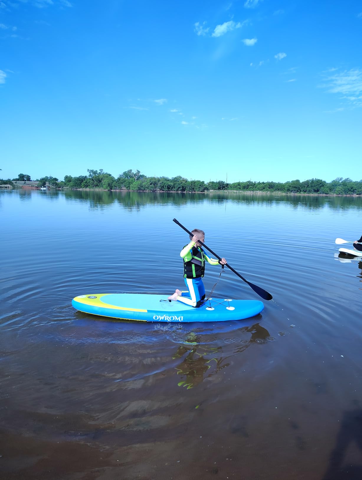 Kids Stand Up Paddle Board with Inflatable SUP Accessories, Non-Slip Comfort Deck Inflatable Paddle Board for Kid, Durable, Lightweight Fin for Youth & Kids customer photo 1