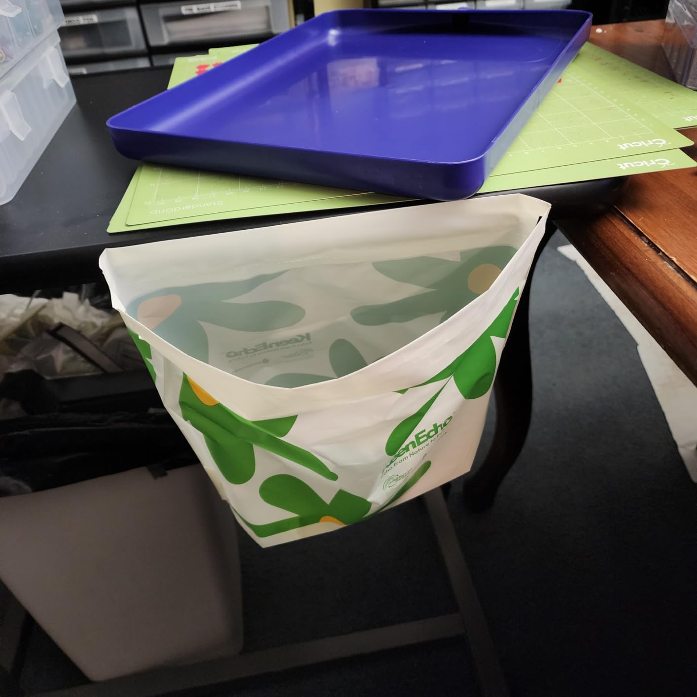 Disposable Car Garbage Bin Bags, Vomit Trash Bags made with Recycled HDPE for Boat, Plane, Travel, Camping, Bedroom, Study Room, Office and Car, 20 pcs customer photo 1