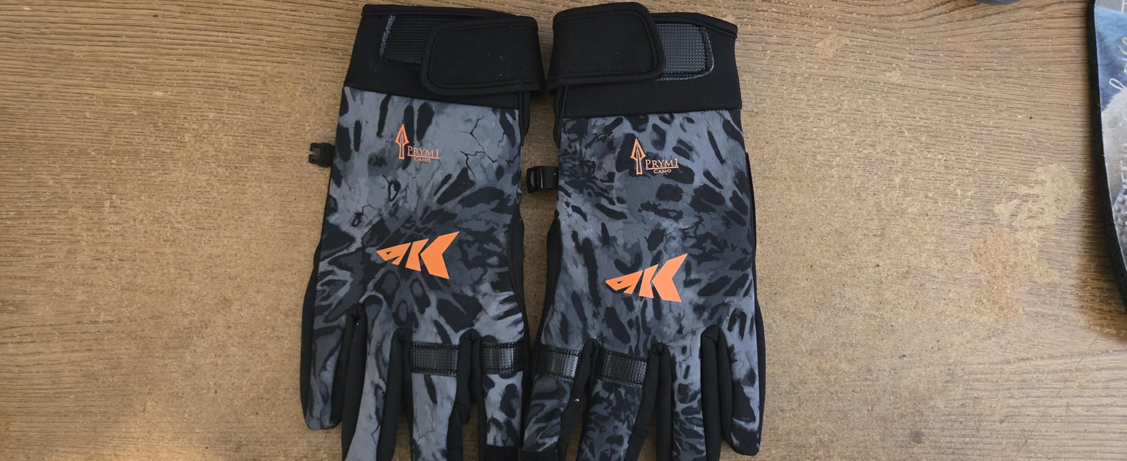 KastKing Mountain Mist Cold Winter Weather Fishing Gloves for Men and Women | Open Finger Slots, Smart Phone Friendly Fingertips, Anti-Slip Palm Material Ideal for Ice Fishing customer photo 1