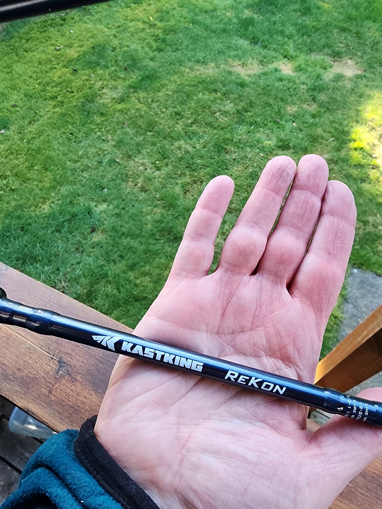 KastKing ReKon Saltwater Fishing Rod and Reel Combo, Graphite Blank, Zirconia Rings, NyliTech Frame & Rotor, EVA Handle, Uplock Reel Seat customer photo 2