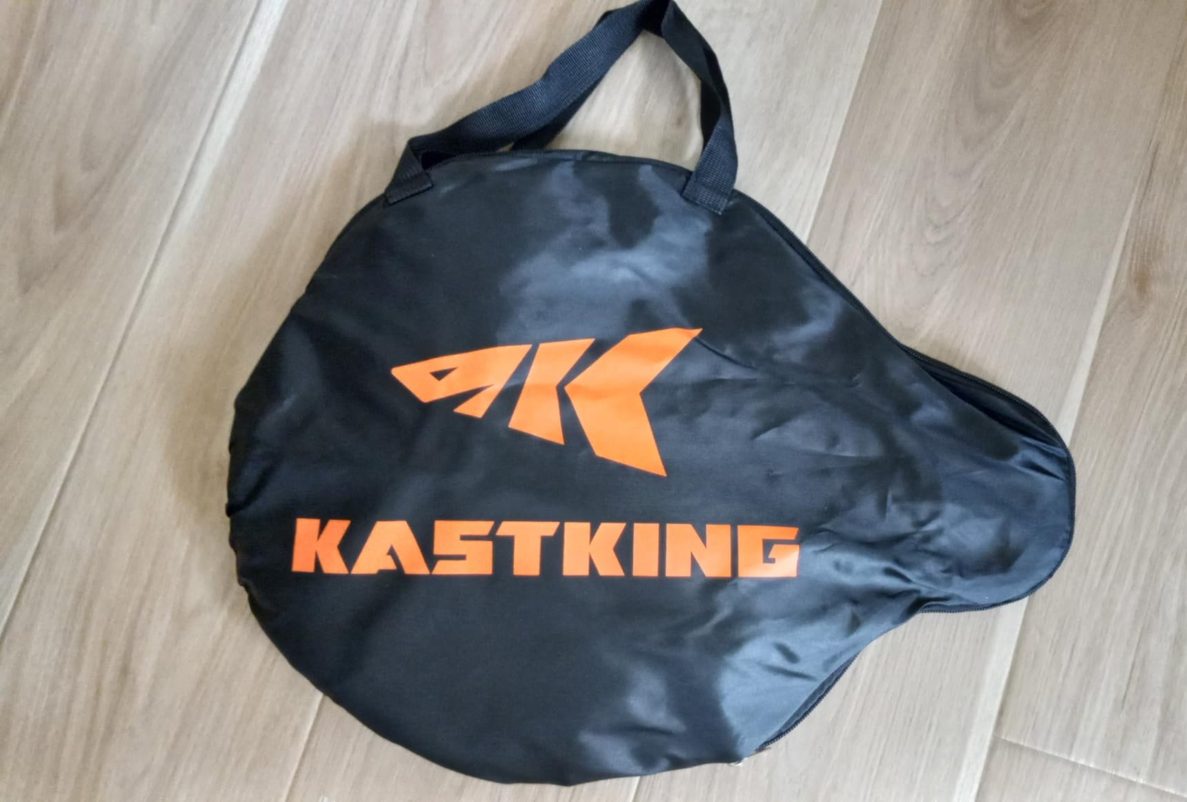 KastKing Titanet Folding Fishing Landing Net for Kayak & Fly Fishing | Durable Aluminum Frame, Silicone & PVC Mesh, Non-Slip HiVis Grip, Elastic Lanyard & Belt Clip, Compact Bag customer photo 1