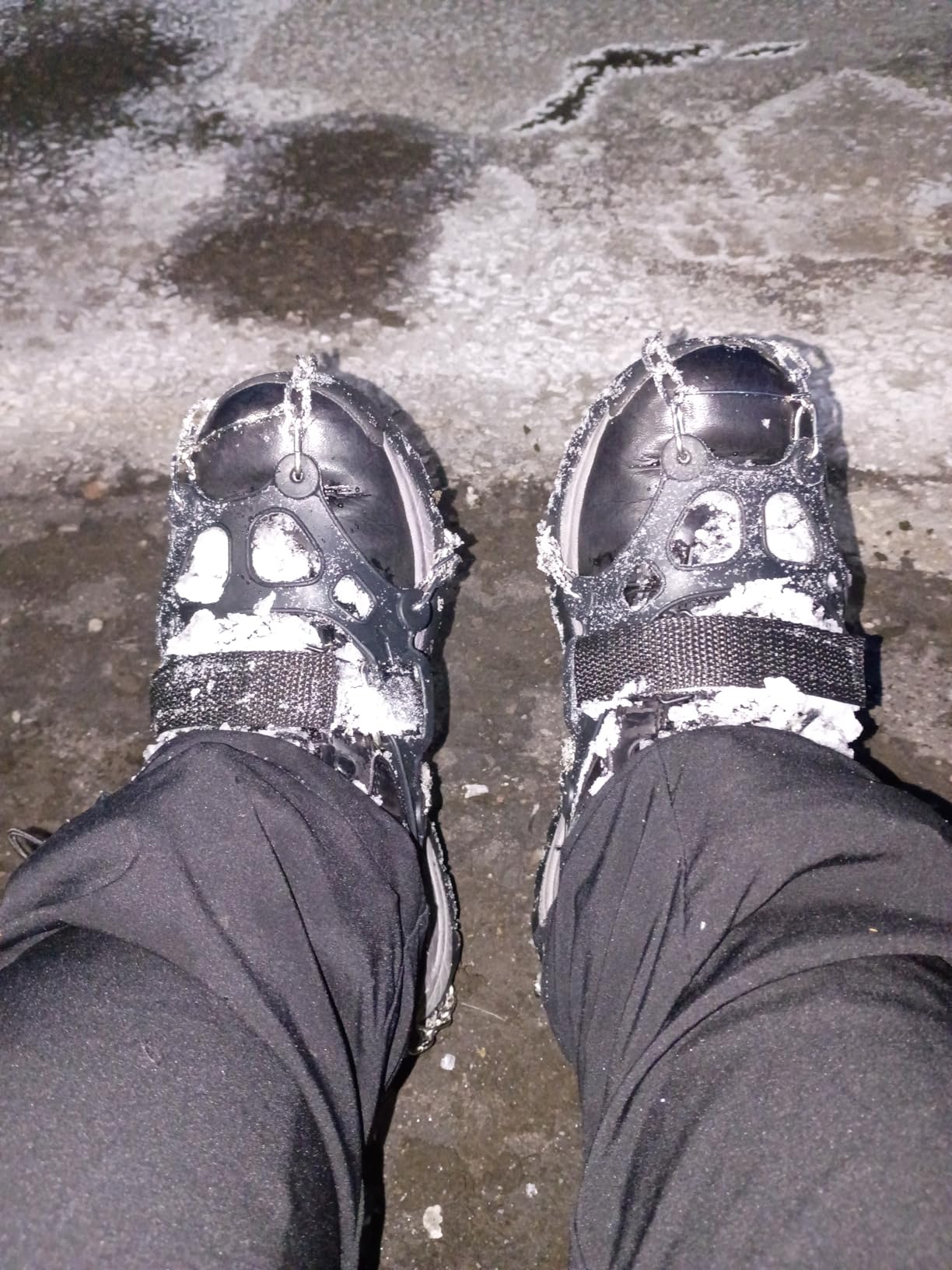 Tomaje 24 Spikes Crampons for Shoes, Anti Slip Ice Cleats for Shoes and Boots, Traction Ice Snow Grip with Stainless Steel Spikes and Silicone Men Women for Hiking, Walking, Climbing, Jogging,Fishing customer photo 1