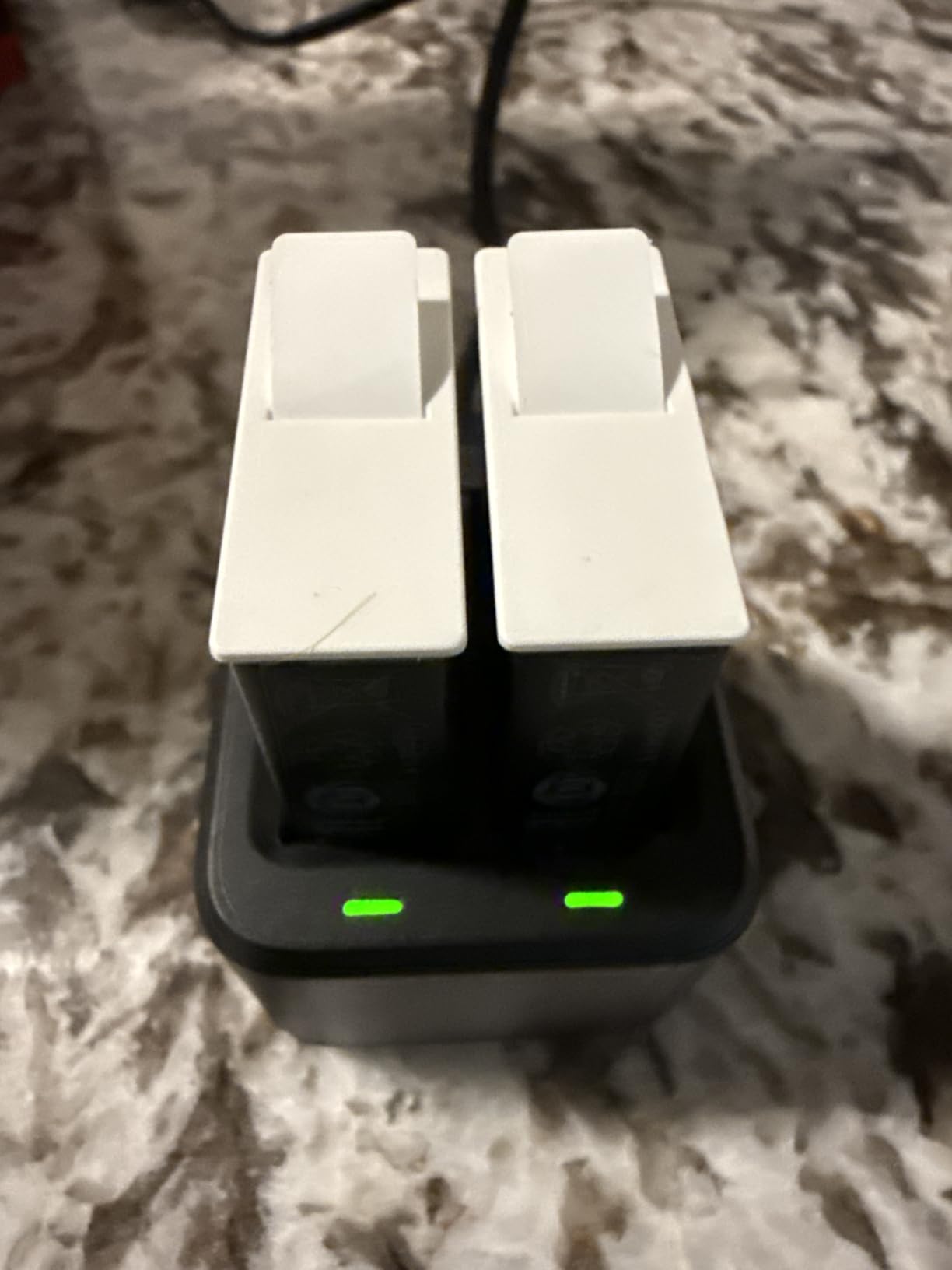 GoPro Dual Battery Charger + 2 Enduro Batteries (HERO12 Black/HERO11 Black/HERO10 Black/HERO9 Black) - Official GoPro Accessory customer photo 2