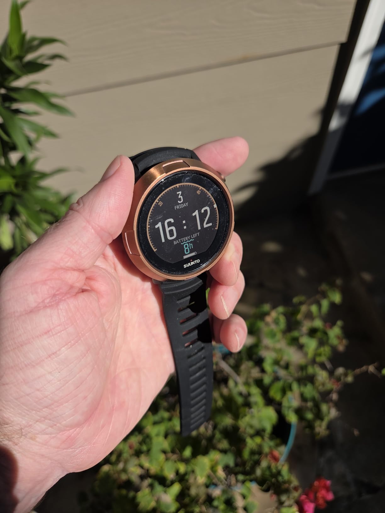 SUUNTO D5 Dive Computer with Color Screen and Exchangeable Straps, Aqua Blue | Wireless Tank Pressure Support, Vibration Alarm, Digital Compass, Extensive Scuba&Freedive Features, Up to 12H Diving Time customer photo 1