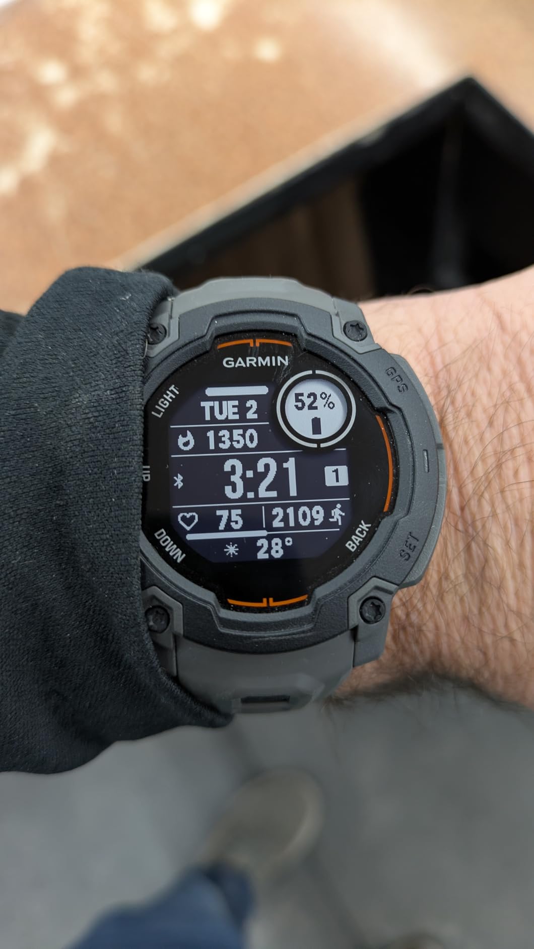 Garmin Instinct E, Rugged GPS Smartwatch, 45mm, Charcoal customer photo 1