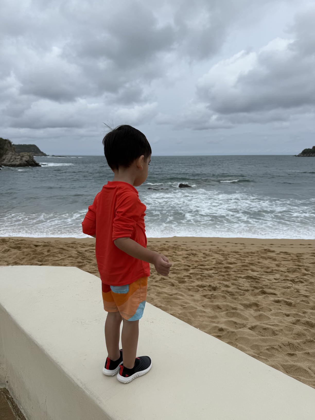 Toddler Boys Swim Shirt Long Sleeve Rash Guard UPF 50+ Sun Protection Shirts for Baby Kids Quick Dry customer photo 2
