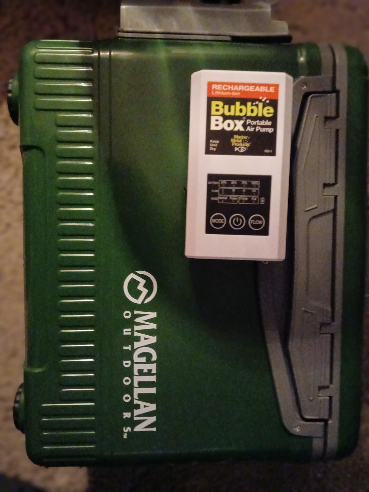 Marine Metal RB-1 Rechargeable Bubble Box Live Bait Aerator, Water Resistant Air Pump, Portable customer photo 1