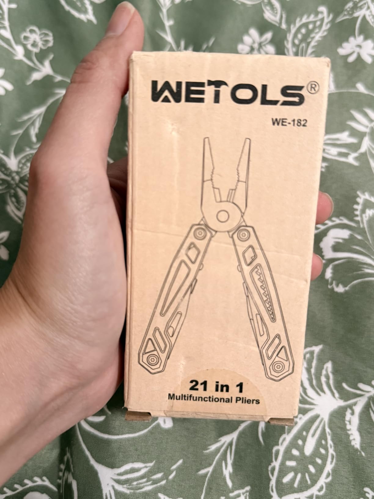 WETOLS Multitool with Pocket Knife, Stainless Steel Needle Nose Pliers | 27-in-1 Multi Tool with Screwdrivers, Self-locking EDC Gear with Sheath, Ideal for Survival, Outdoor, Camping customer photo 2