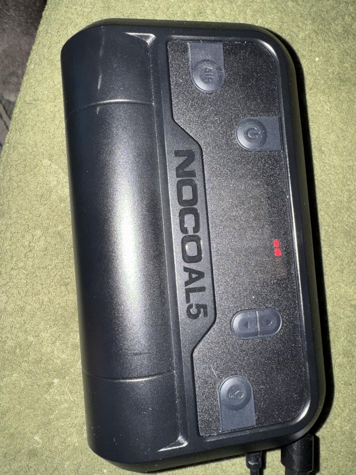 NOCO Air AL5 12V Cordless Tire Inflator & Portable Air Compressor, 130 PSI customer photo 1