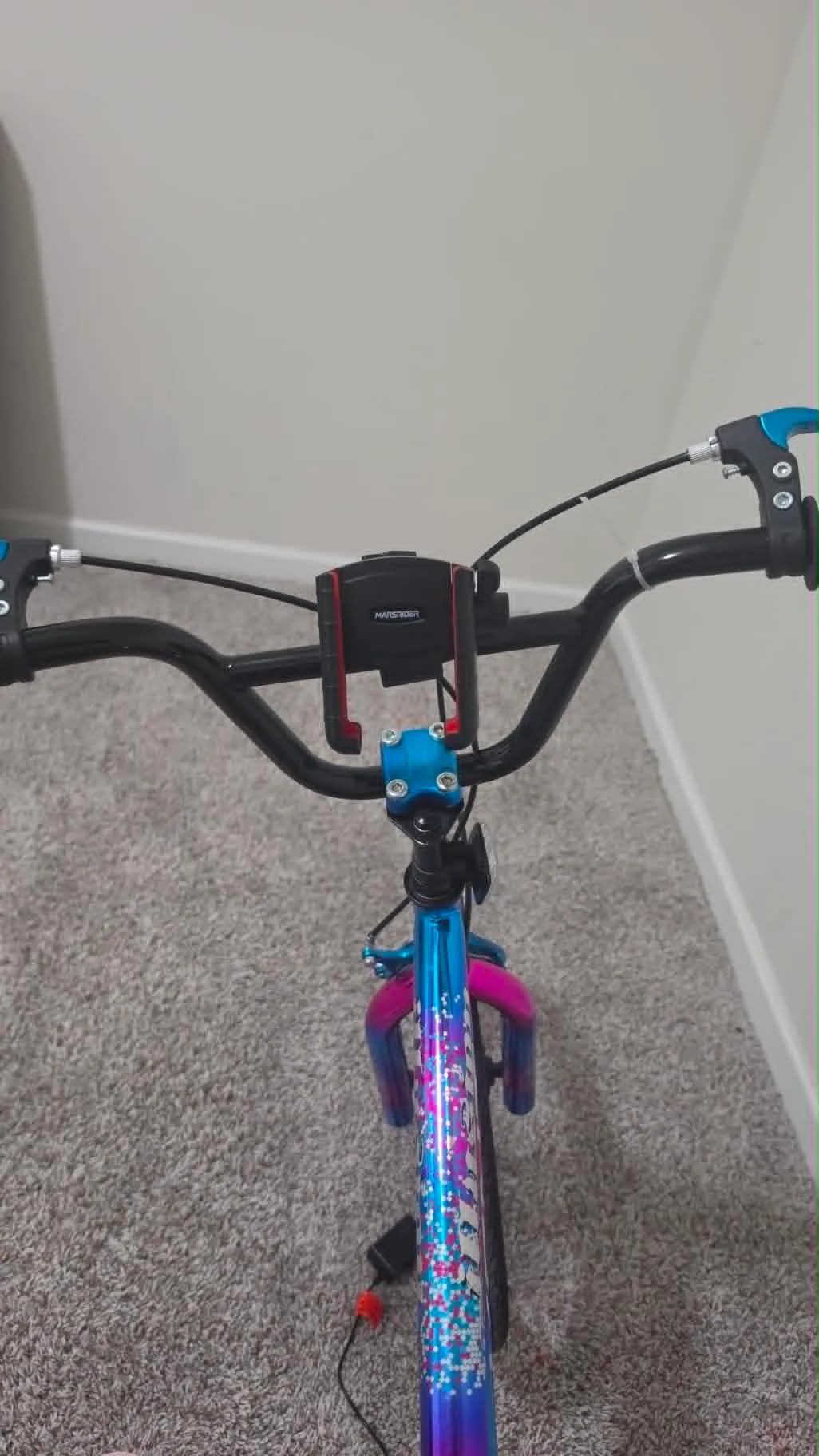 3rd Gen Shockproof Bike Phone Holder, Anti Vibration Motorcycle Phone Mount with Secure Lock, Universal Handlebar Mount for E-Bike, Electric Scooter, Bicycle, ATV, Fits 4.7-7 Inch Phones customer photo 1