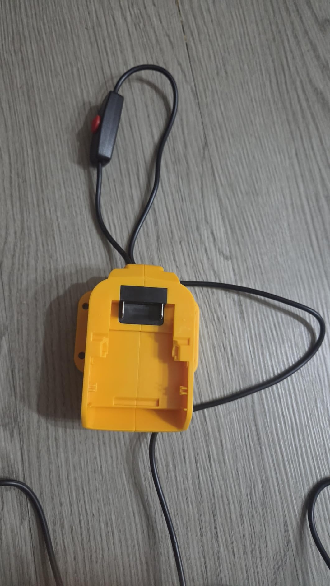 OLIBUY Underwater Green Fishing Light Compatible with DeWalt 20V Battery, LED Green Light for Fishing, 13W 1300 Lumens IP68 Rated Submersible Light Attractants for Docks, Boats, Kayaks (No Battery) customer photo 2
