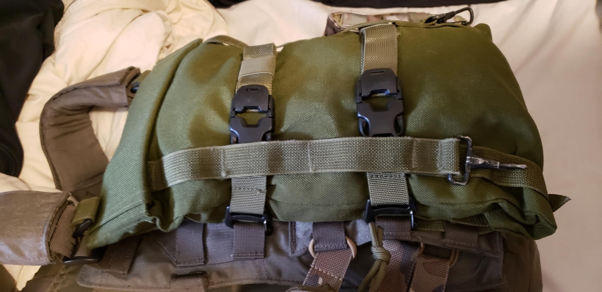 MOLLE Tactical Straps for Backpack - Adjustable 7.5-22 inch Compression Tie Down Straps for Gear, Rucksack, Tripod and Sleeping Bag - Heavy Duty 1000D Nylon (Black, 4-Pack) customer photo 1