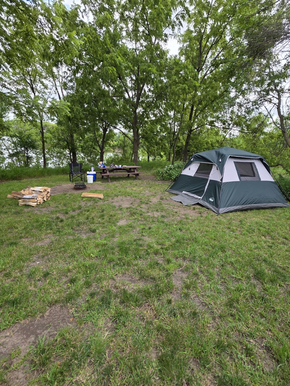6 Person Instant Camping Tent with Rainfly, 60s Easy Setup Family Cabin Tent 10x9ft, 1200mm Waterproof & Skylight Ventilation, Portable Shelter for Outdoor Camping, Hiking, Backyard customer photo 2