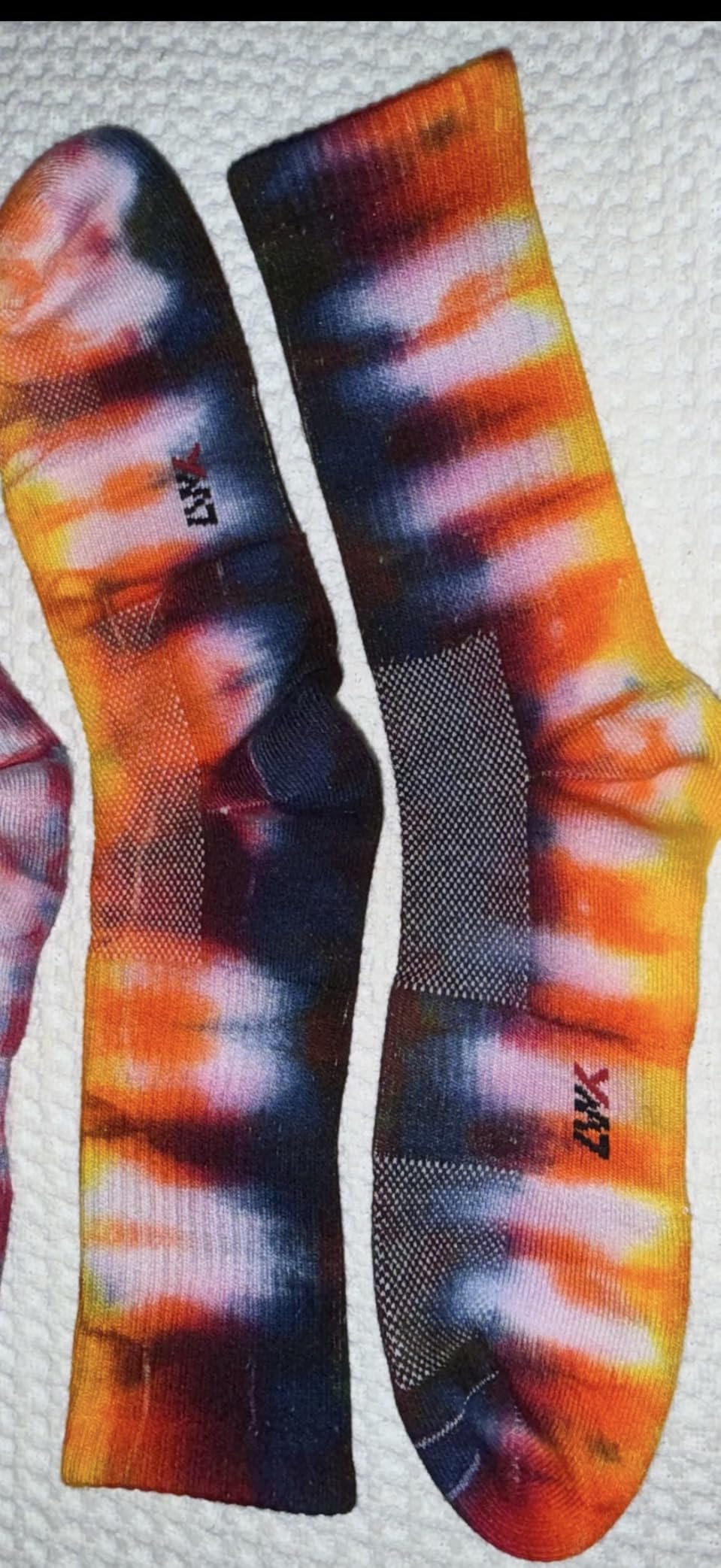 Men's Bamboo Viscose Thick Cushioned Crew Socks 6-Pack Gift Box customer photo 2