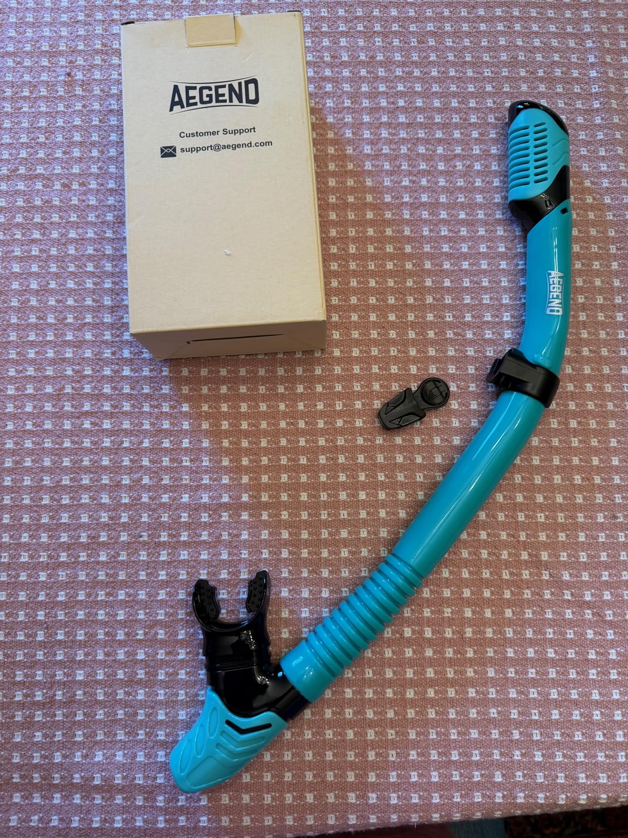 Aegend Diving Dry Snorkel for Adult with Purge Valve for Snorkeling - Foldable Easy Comfortable Snorkeling Gear with Top Dry Valve for Freediving, Swimming and Diving, Vacation Essentials customer photo 2