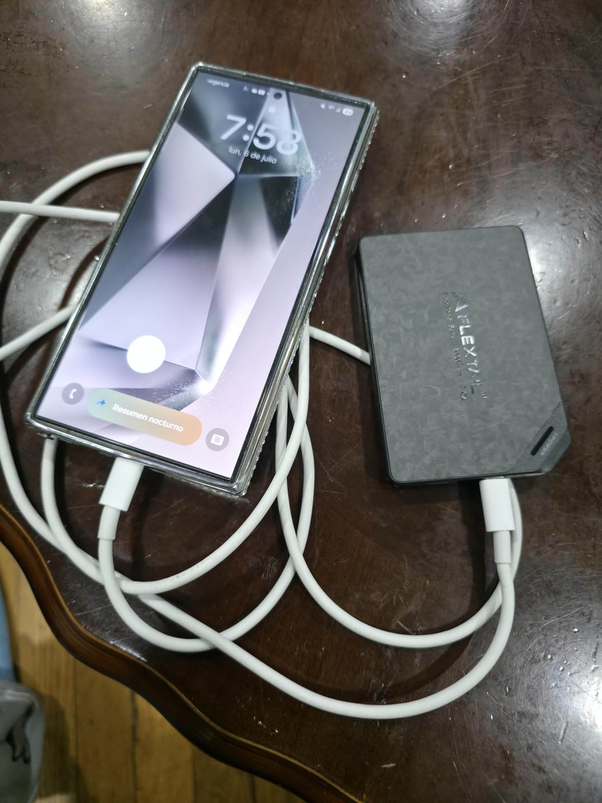 FLEXTAILGEAR 10000mAh Power Bank, Ultra-Lightweight Outdoor Portable Power Bank, Outdoor Travel Fast Charging Waterproof Carbon Fiber, Slim USB-C Power Portable Charger Battery Pack for Phones customer photo 2