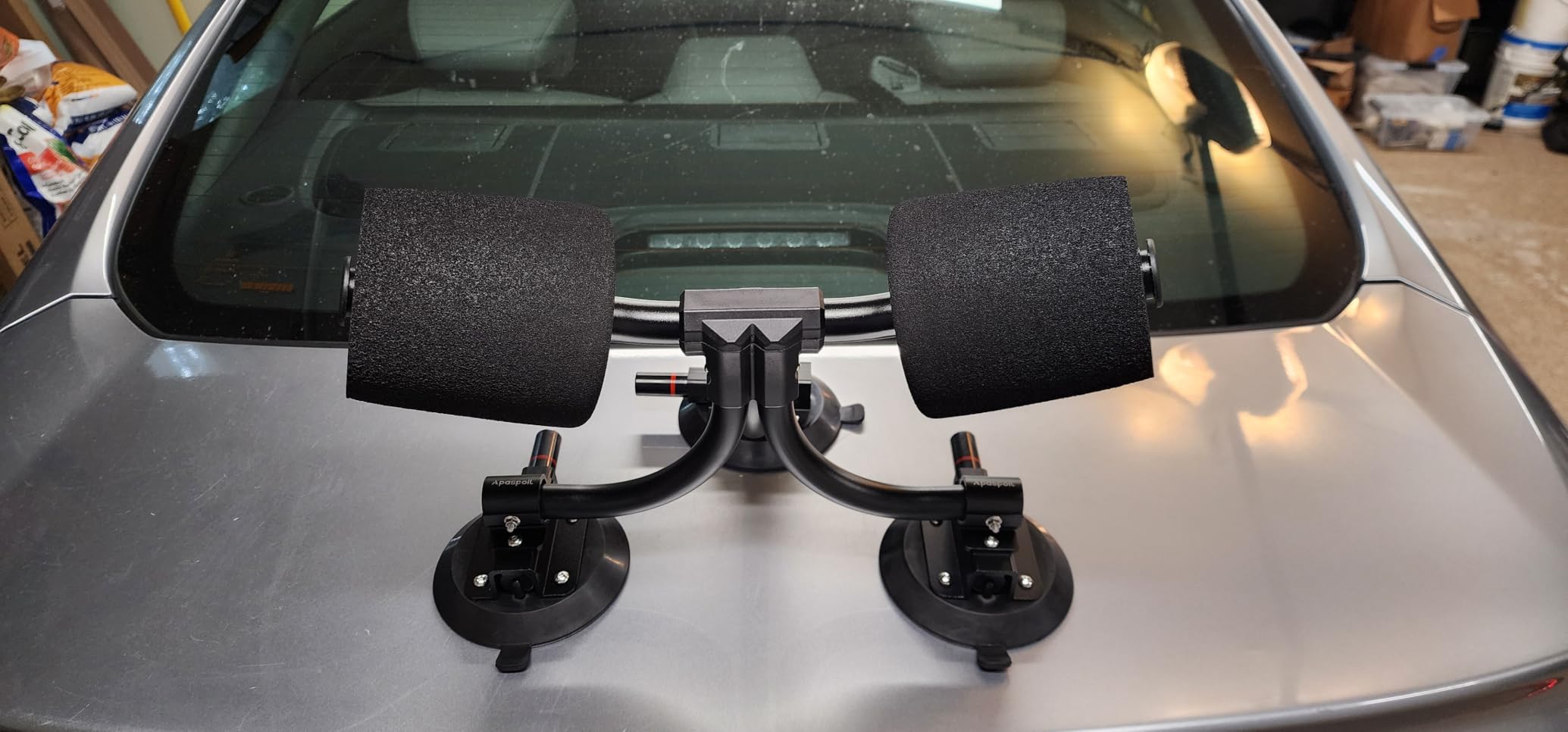 Kayak Roller Heavy-Duty Loader Assist, Triangular Tripod & V-STYLE Design | Vacuum Pump Roller Assist for Car Roof, Truck SUV, No-Drill Suction Cup Mount for Wide Kayaks, 280 LBS Capacity customer photo 1
