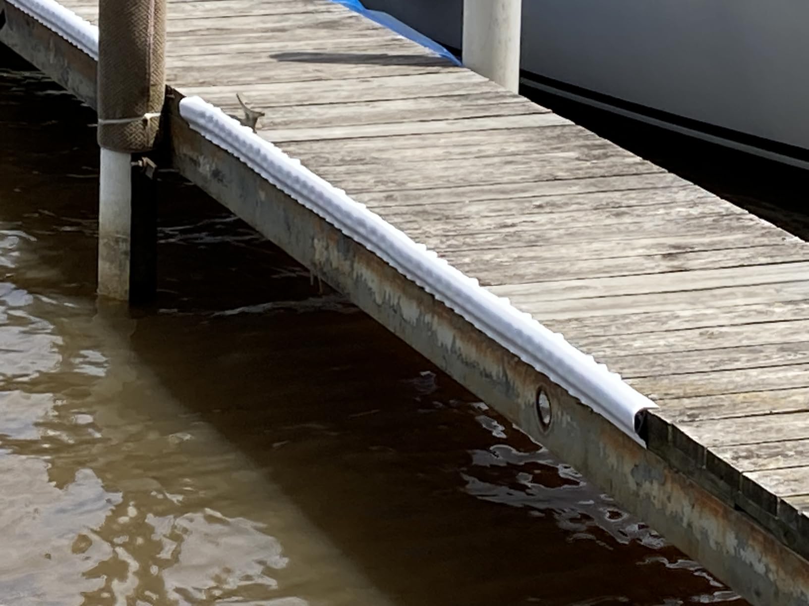 Taylor Made Commercial Dock Edging - Commercial Side Guard 10' Coil customer photo 1