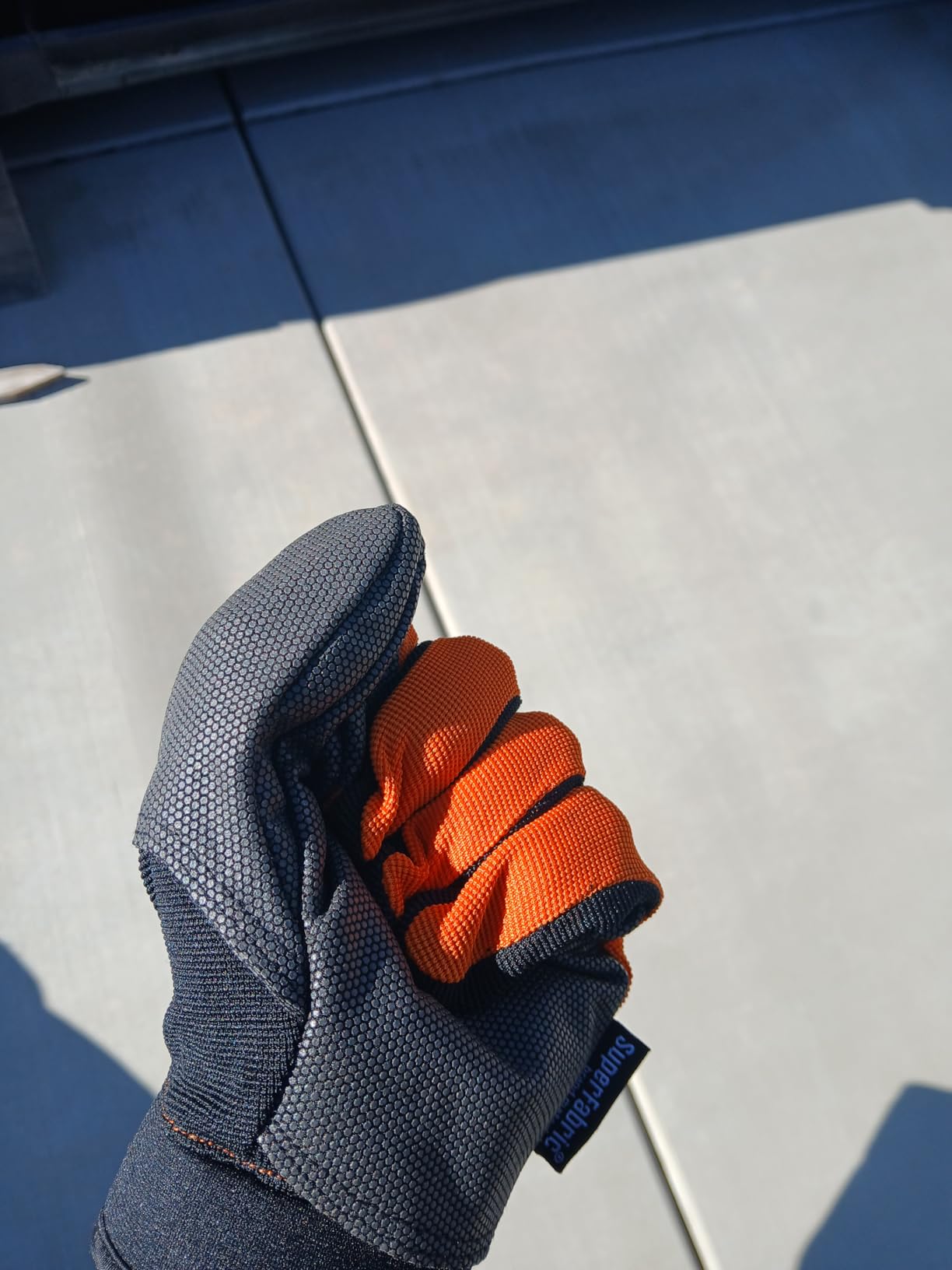 Lindy Fish Handling Glove Puncture-Proof and Cut Resistant Fish-Grabbing Glove customer photo 2