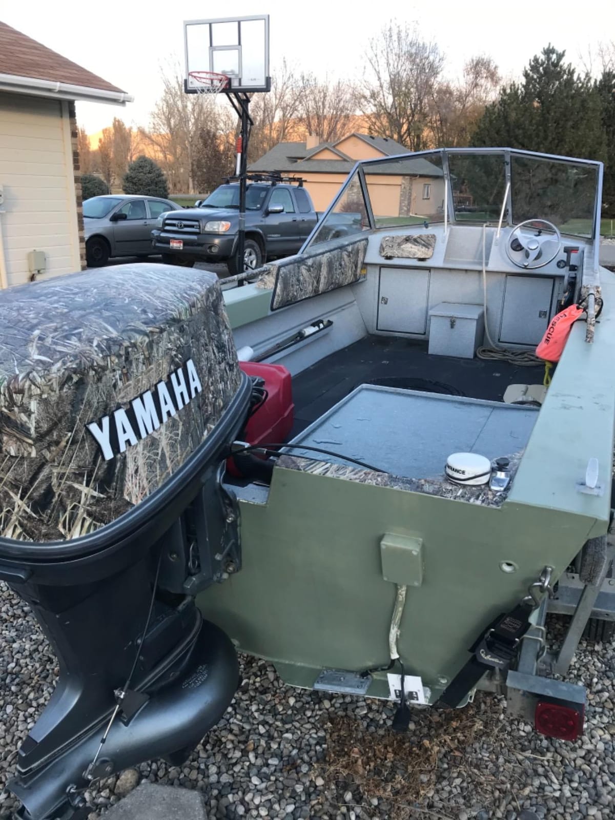 Mossy Oak Graphics 10004-16-DB Duck Blind Camo Boat Wrap Kit - Easy to Install Vinyl Wrap with Matte Finish - 18