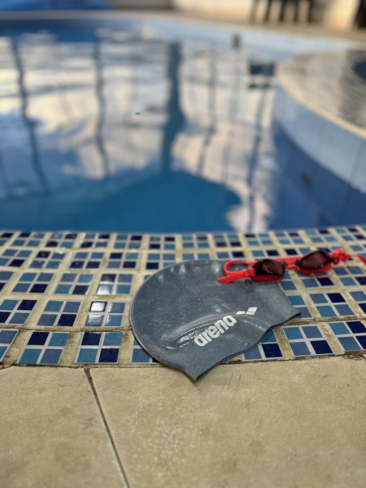 Arena Classic Unisex Soft Silicone Swim Cap for Women and Men, Intensive Training Comfortable Non-Slip Long Hair Swimming Hat customer photo 1