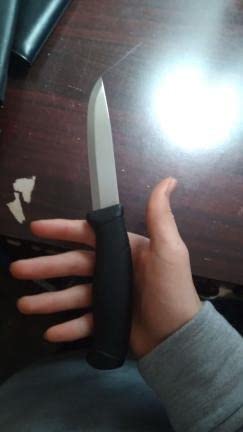 Morakniv Companion Stainless Steel Fixed-Blade Knife with Sheath, 4.1 Inch, Black customer photo 1