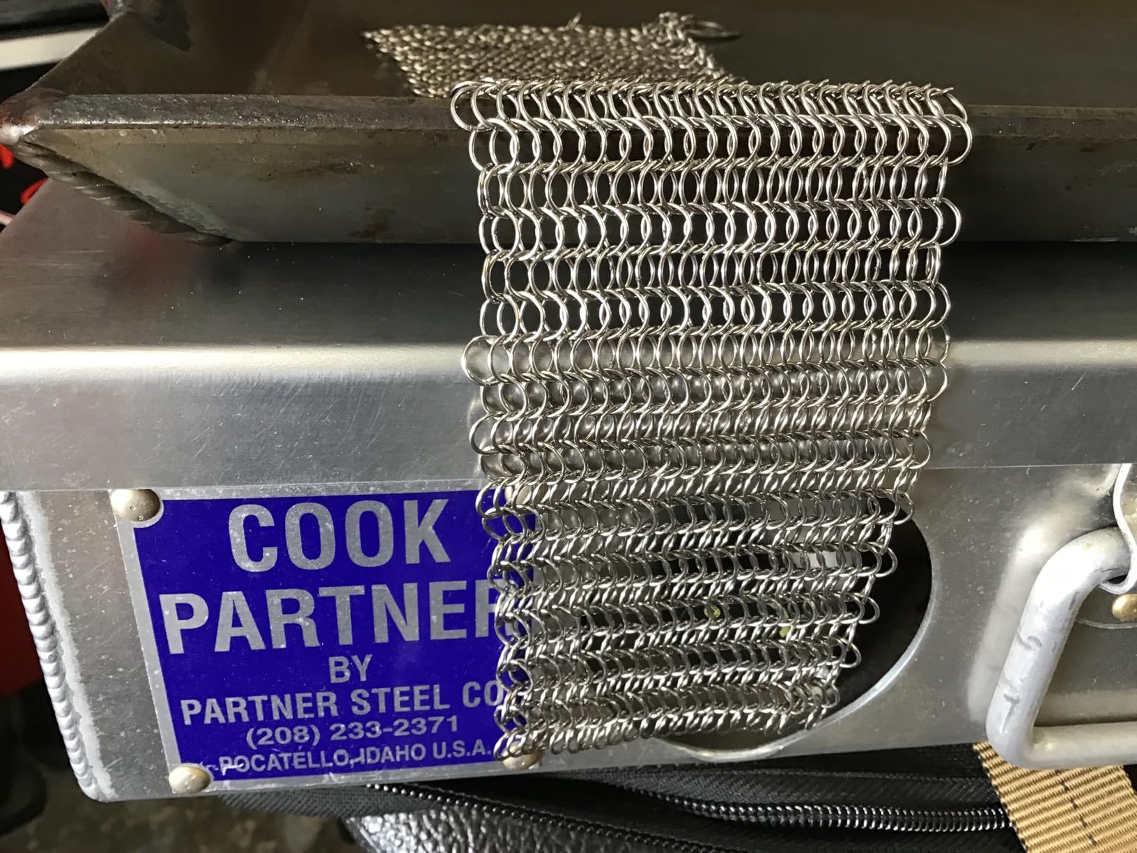 The Ringer - The Original Stainless Steel Cast Iron Cleaner, Patented XL 8x6 Inch Design customer photo 1