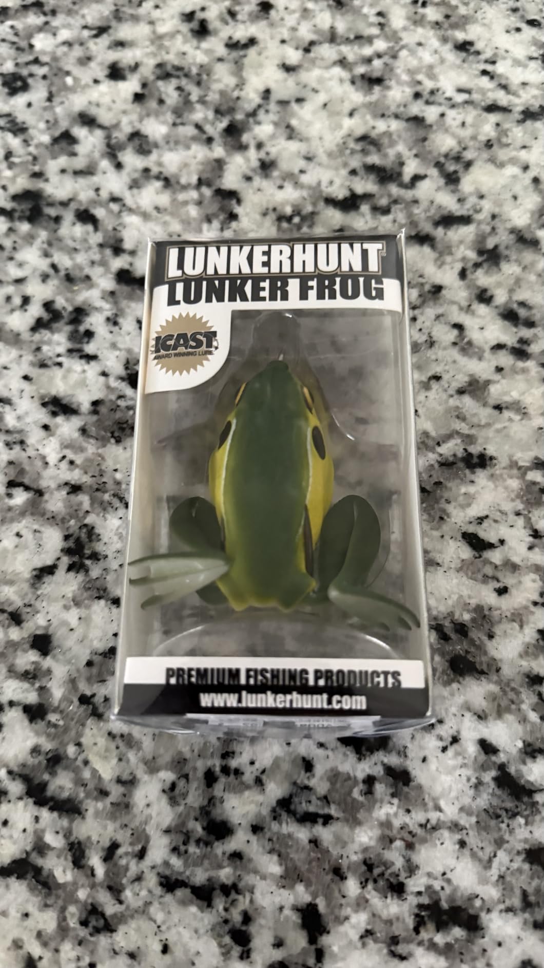 Lunkerhunt Lunker Frog Fishing Lure - Award Winning Realistic Topwater Frog Lure for Fishing Bass, Trout and Pike customer photo 1
