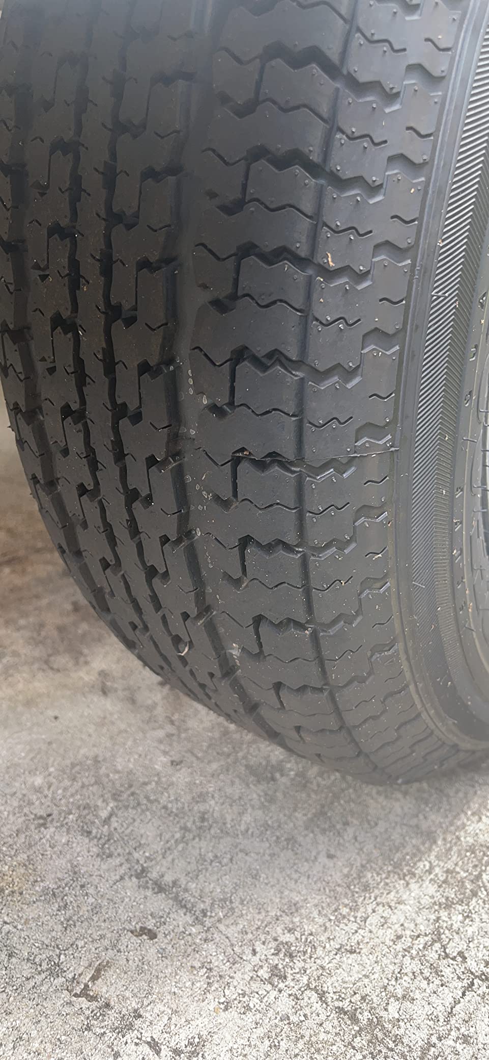 Free Country Set 2 Premium Trailer Tires ST205/75R14 8PR LR D w/Scuff Guard customer photo 1