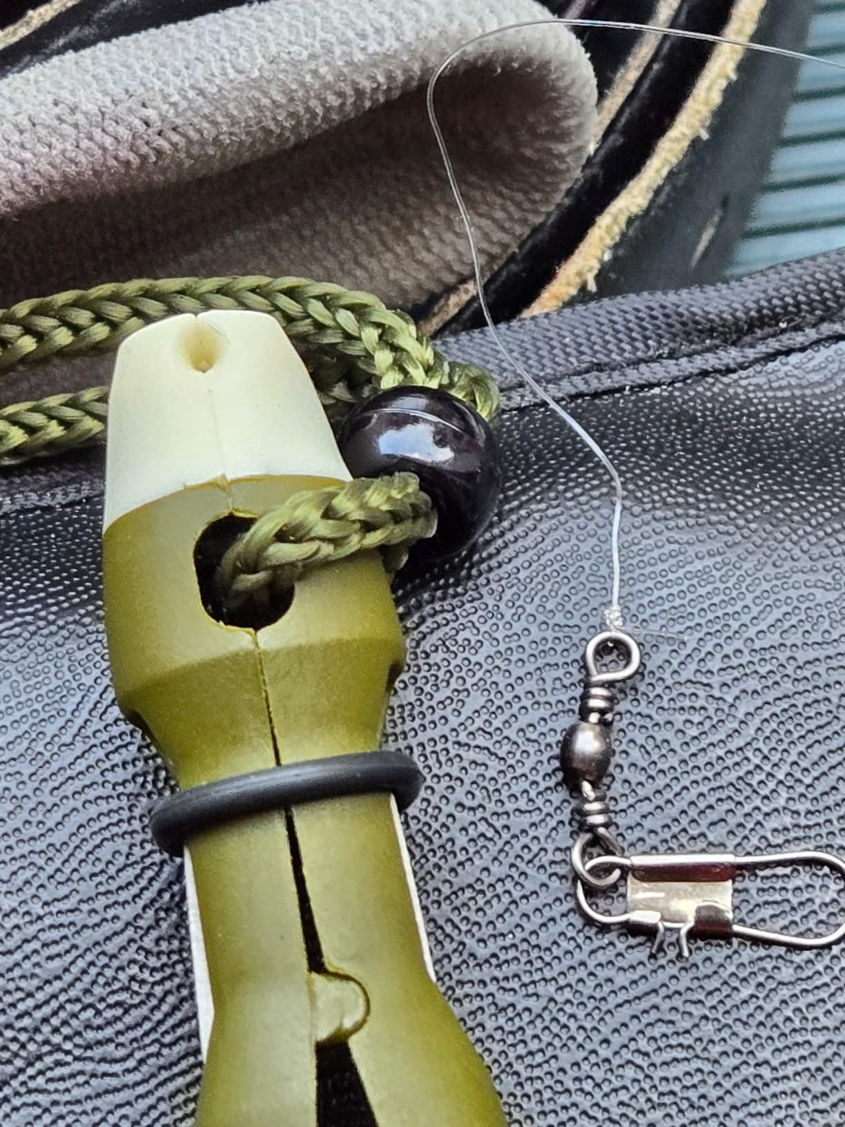 Fishing Knot Tying Tool/Jig Head and Hook Eyelet Grip/Line Threader/Clipper for Shaky Hands and Poor Eyesight. Tackle Box Accessory. customer photo 2