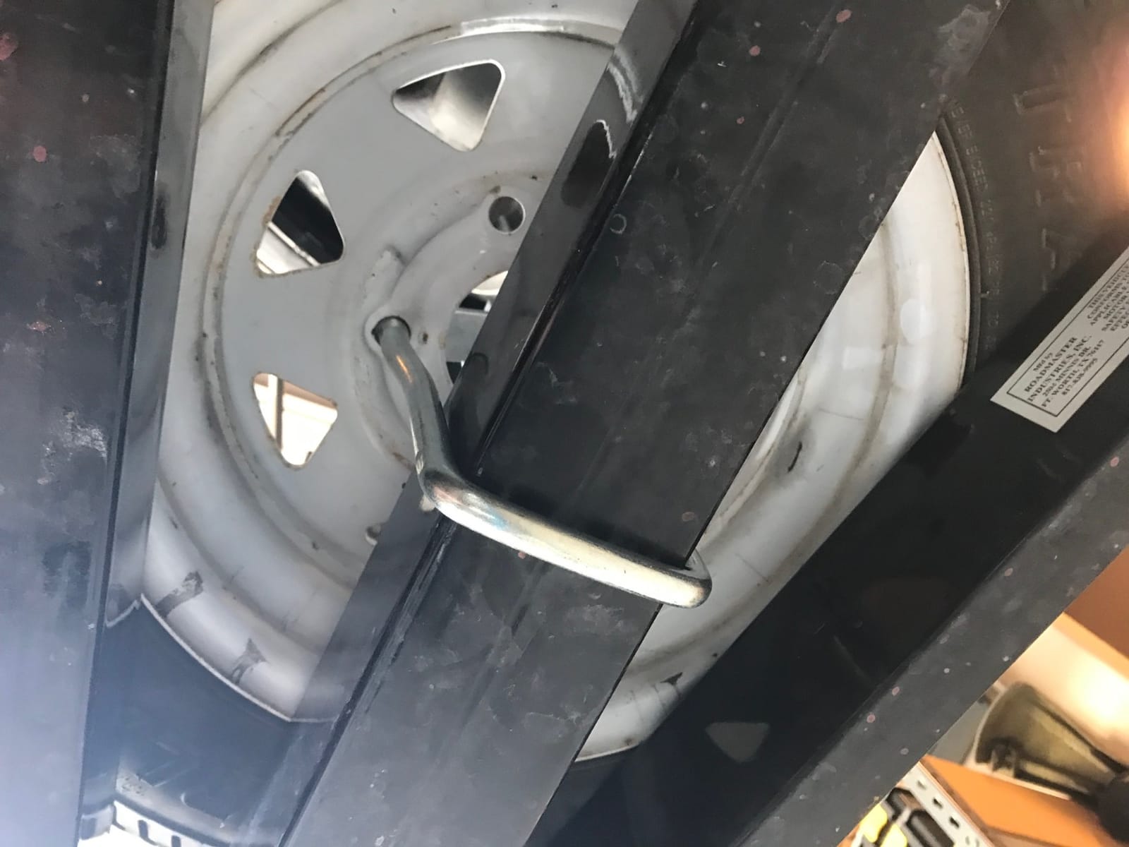 Seachoice Lockable Spare Tire Carrier for Boat Trailer customer photo 1