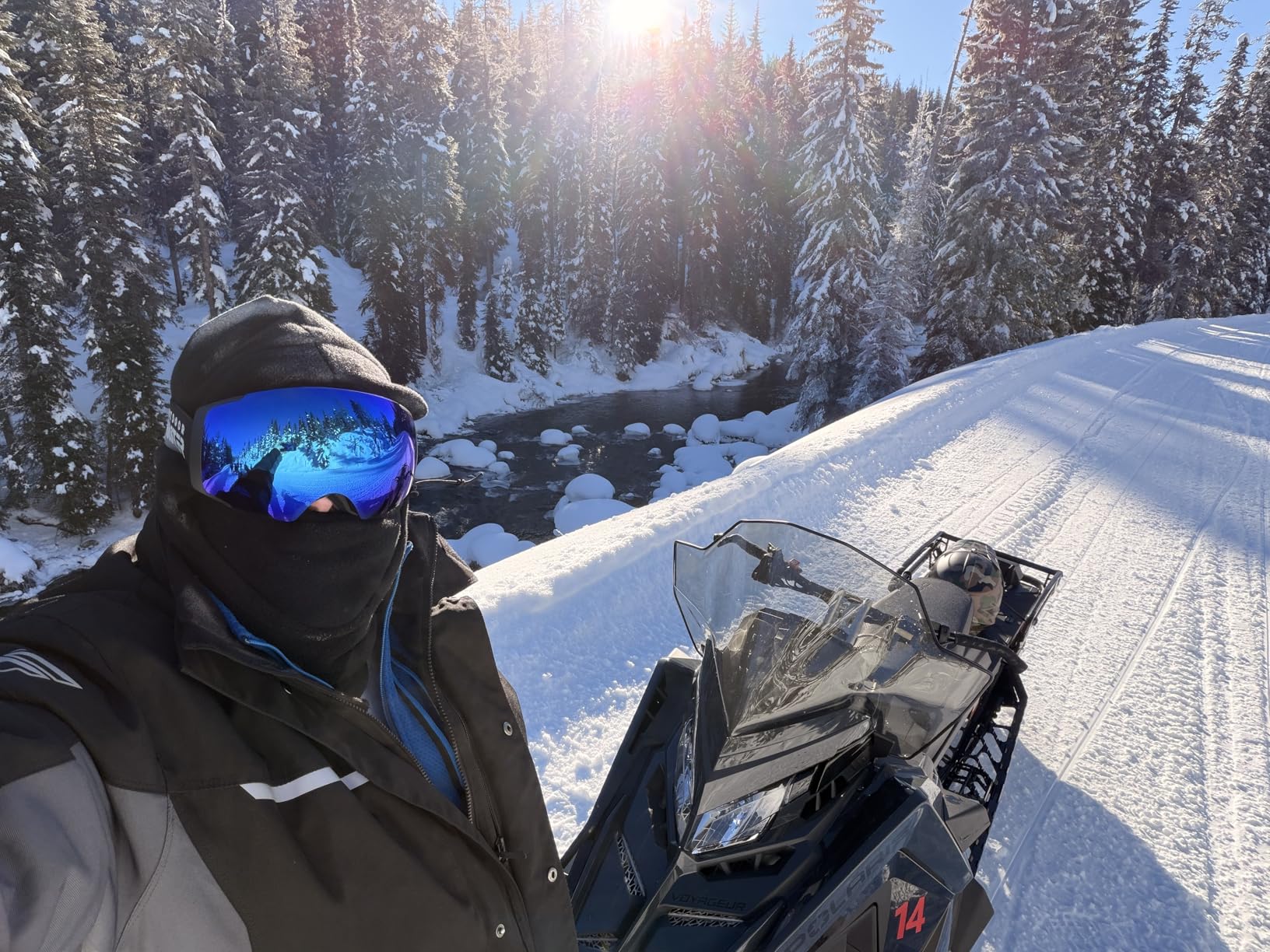 OutdoorMaster Ski Goggles PRO, OTG Snow Goggles with Interchangeable Lens | Frameless Quick-change Magnetic Ski Goggles for Men & Women with Anti-fog, OTG Fit, UV400 Protection, Protective Case customer photo 1