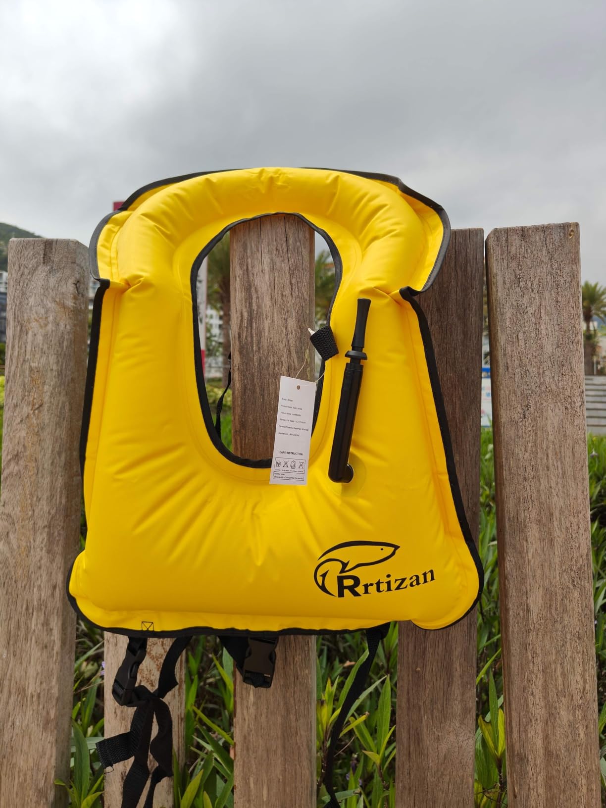Rrtizan Snorkel Vest, Adults Portable Inflatable Swim Vest Jackets for Snorkeling Swimming Diving Safety Load up to 220 Ibs customer photo 1