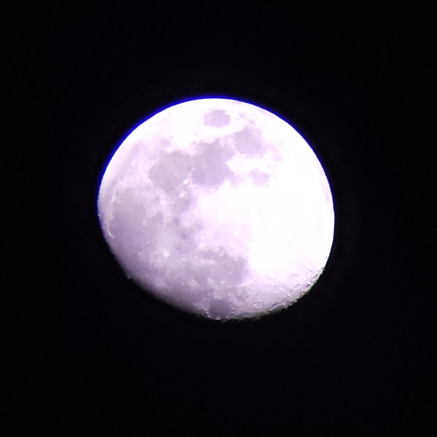 Celestron Inspire 100AZ Beginner Refractor Telescope with Phone Adapter - Great First Telescope for Families, Grab-and-Go Short-Tube Refractor, Capture the Moon & Planets with Your Phone customer photo 1